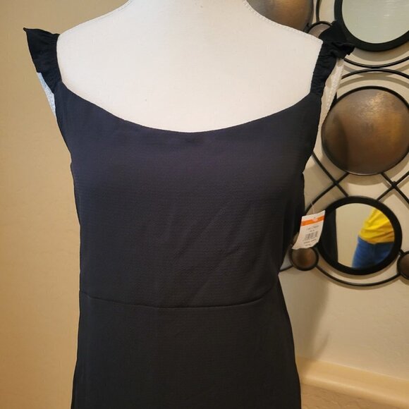 Velvet Tech Small Black midi dress with ruffled straps NWT Size Small - Picture 3 of 8
